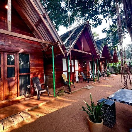 Cool Banyan Cabana Trincomalee Eksteriør billede
