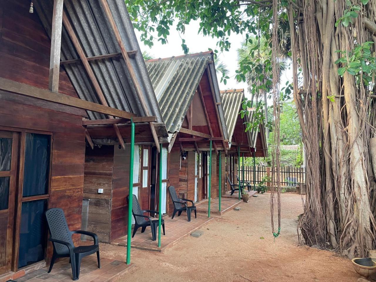 Cool Banyan Cabana Trincomalee Eksteriør billede